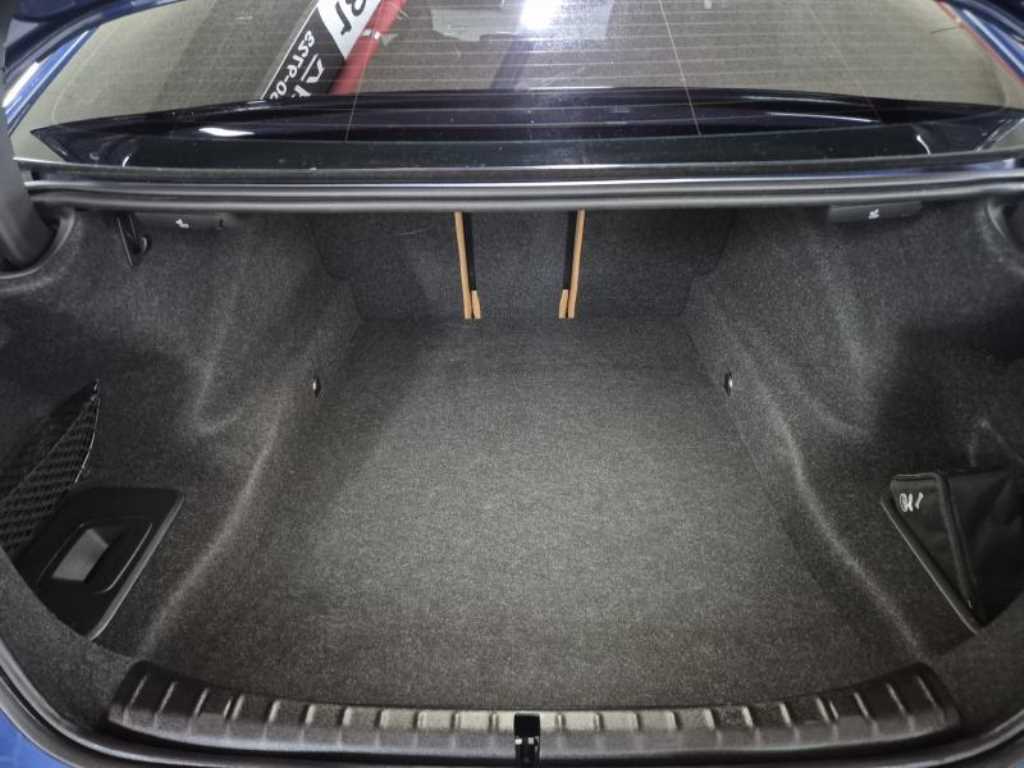BMW 5 Series - Vista 11