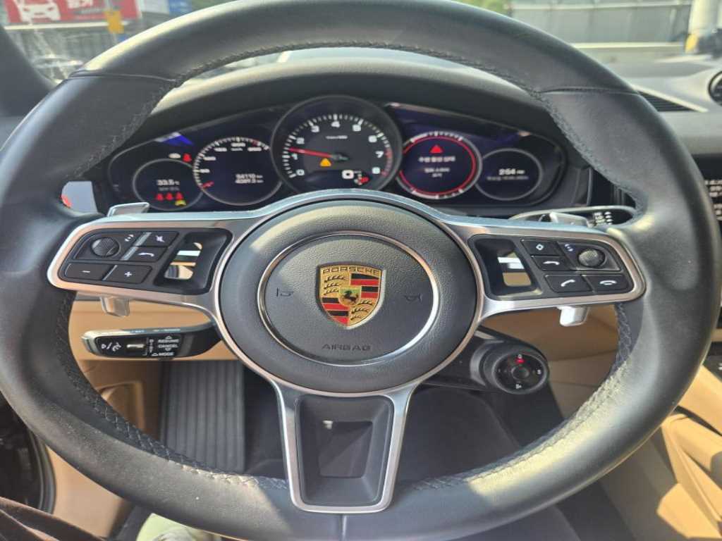 Porsche Cayenne - Vista 10
