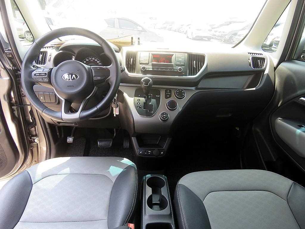 KIA Ray - Vista 11