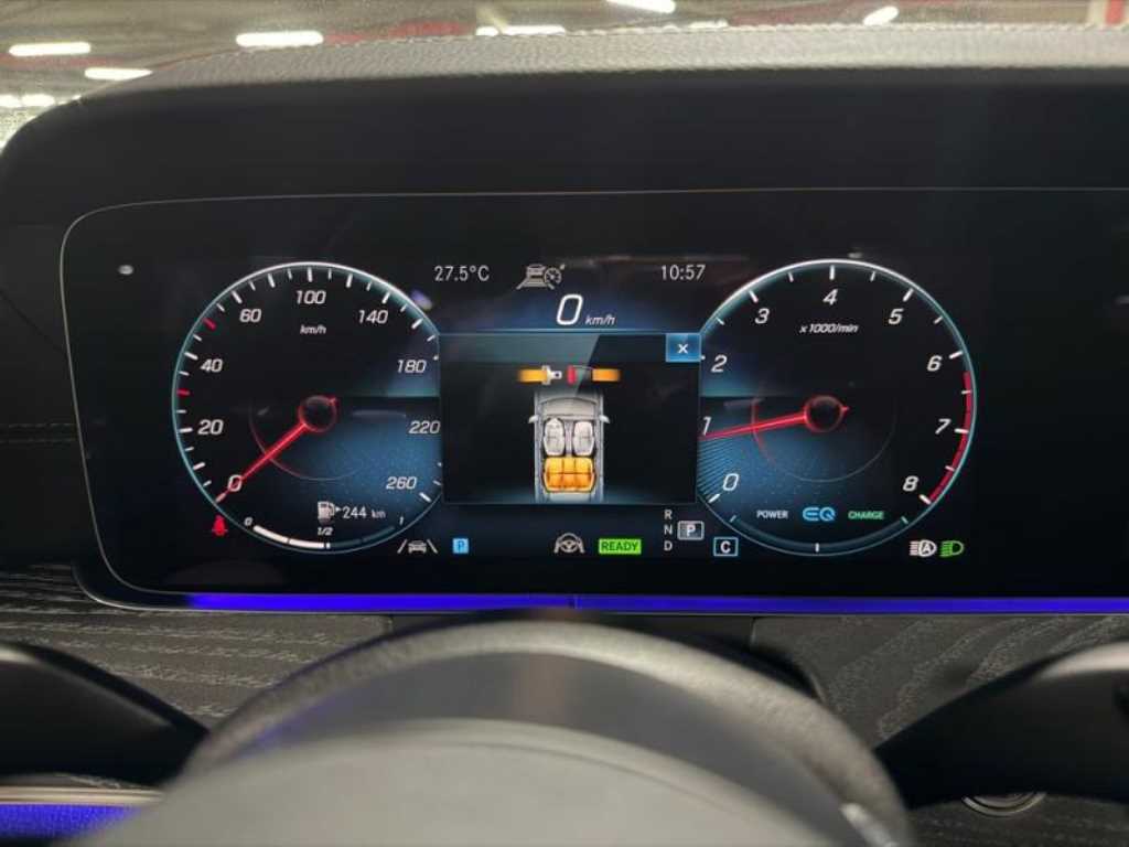 Mercedes Benz E class - Vista 11