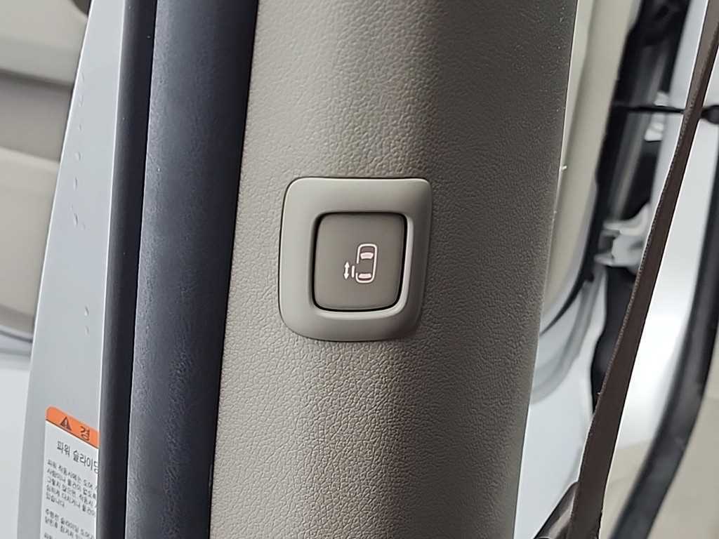 KIA Carnival 2017 - Importación desde Corea - HF Imports Iquique - Foto 15