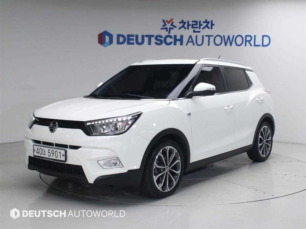 Ssangyong Tivoli 2016 Blanco - Importación desde Corea - HF Imports Iquique - Foto 1