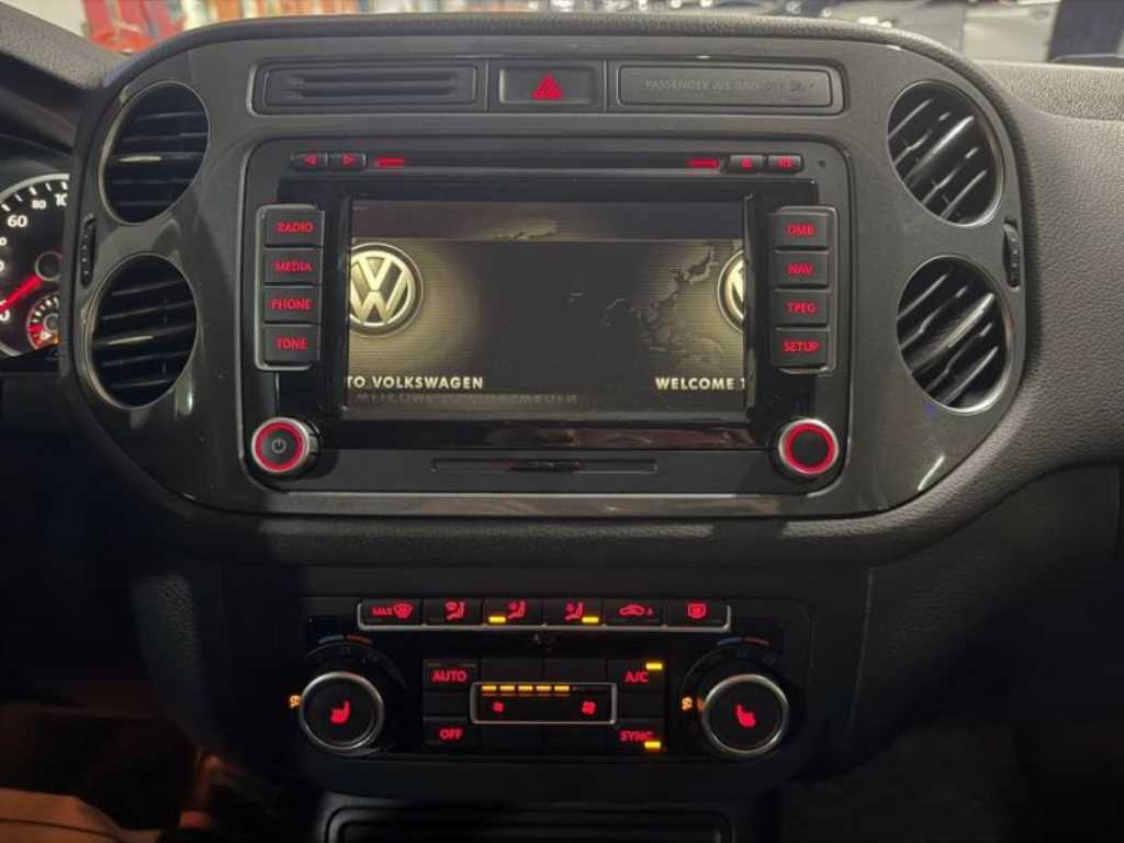 Volkswagen Tiguan - Vista 12