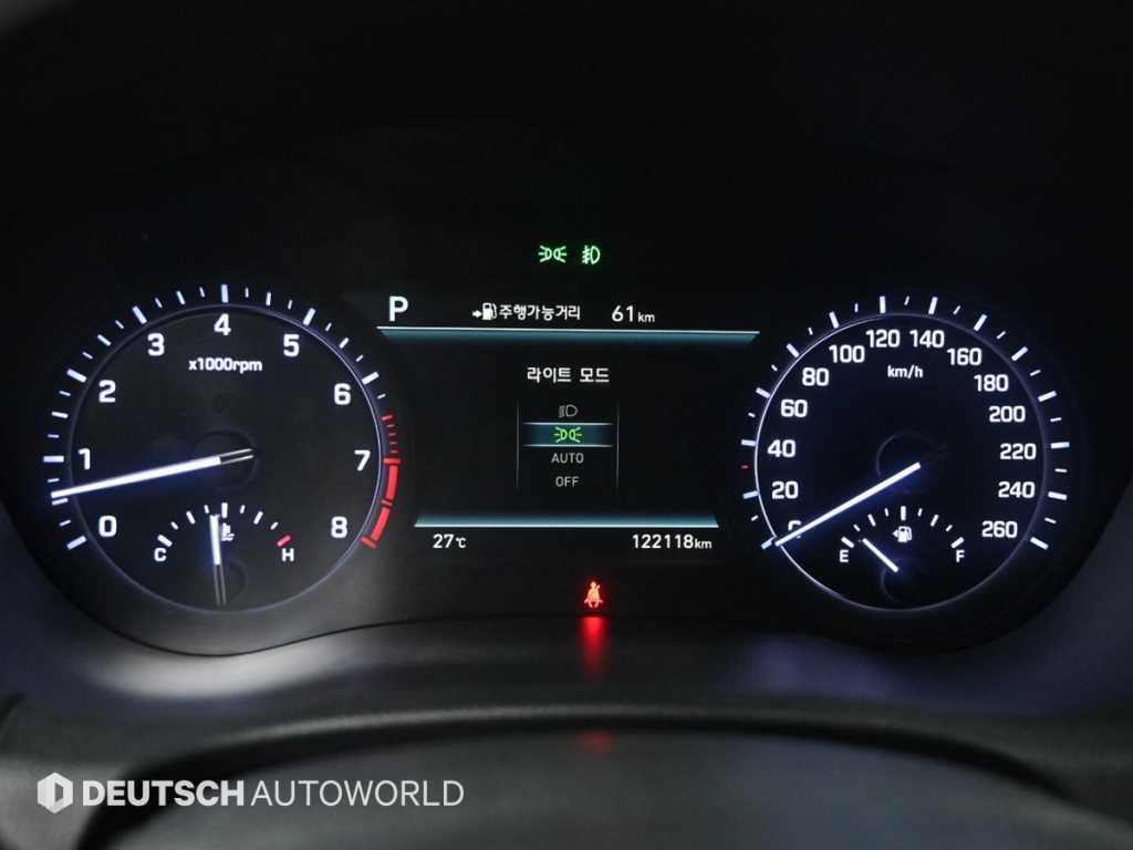 Genesis G80 - Vista 10