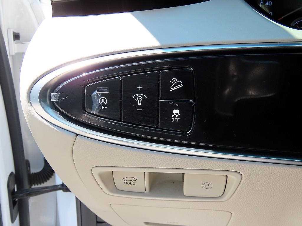 Genesis GV70 2021 Blanco - Importación desde Corea - HF Imports Iquique - Foto 14