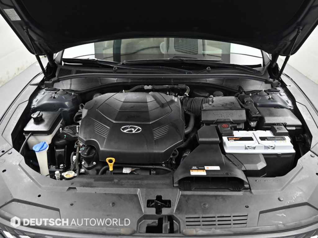 HYUNDAI Grandeur - Vista 8