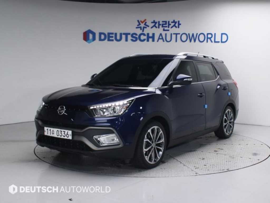 Ssangyong Tivoli 2016 Azul - Importación desde Corea - HF Imports Iquique - Foto 1