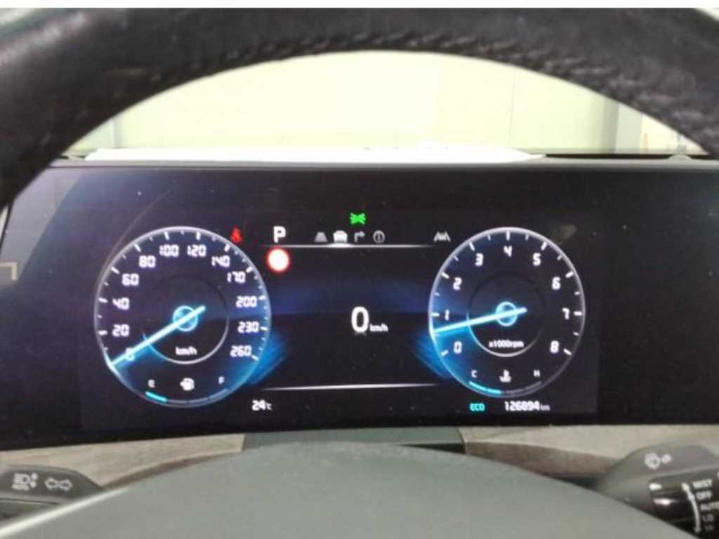 KIA K8 - Vista 8