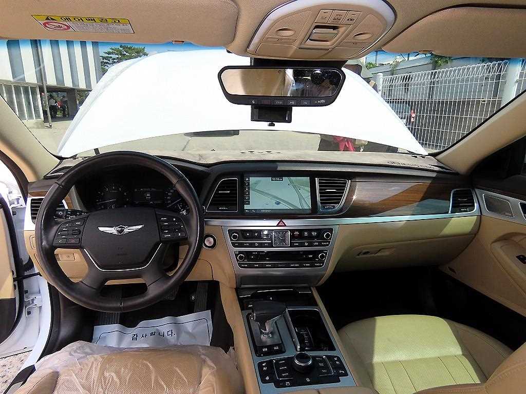 Genesis G80 - Vista 9