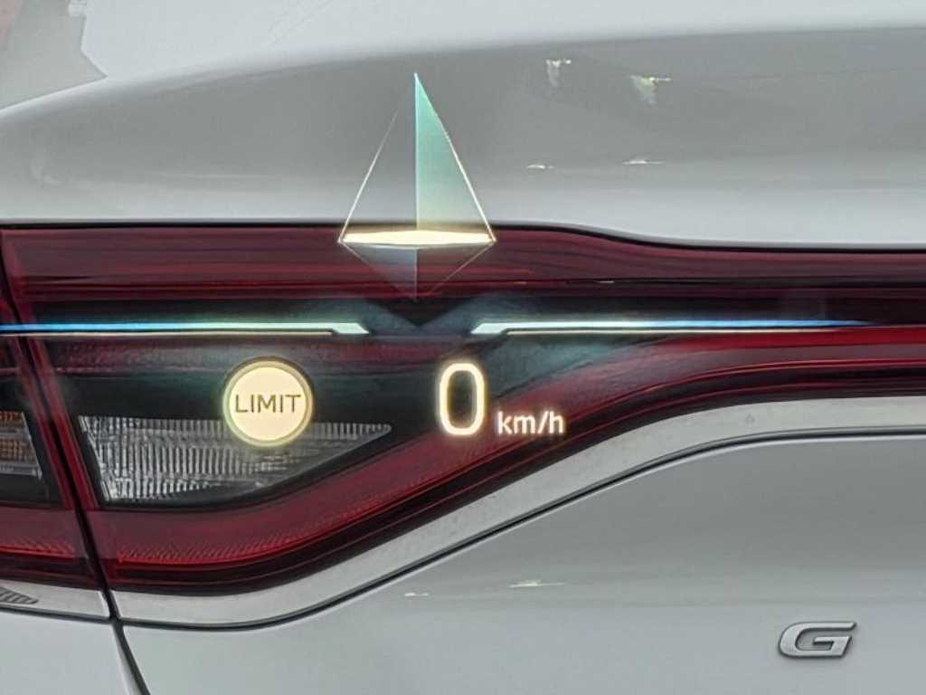 BMW i4 - Vista 9