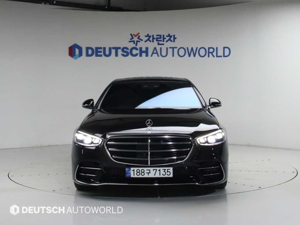 Mercedes Benz S Class - Vista 3