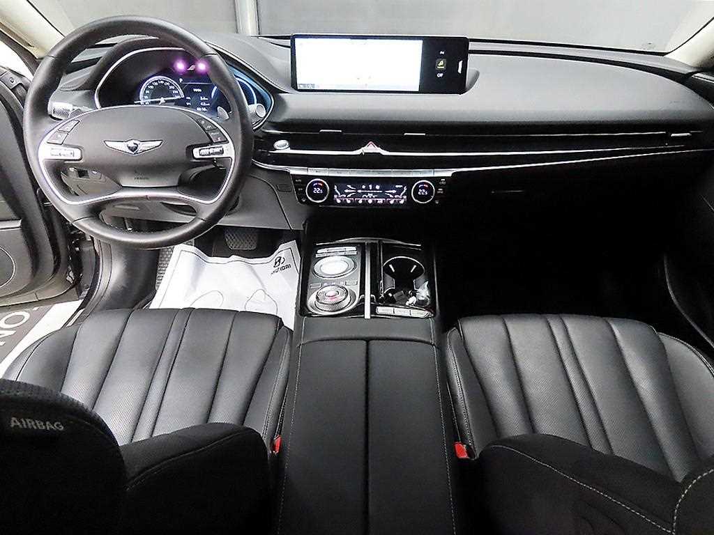 Genesis G80 - Vista 9