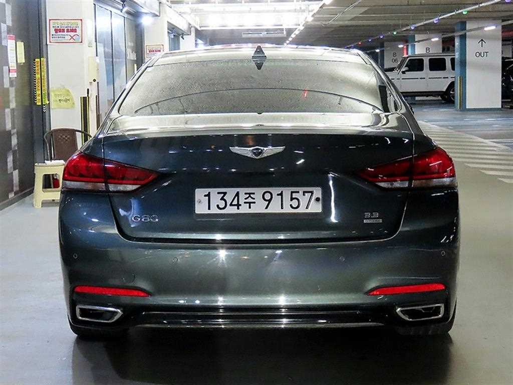 Genesis G80 - Vista 7