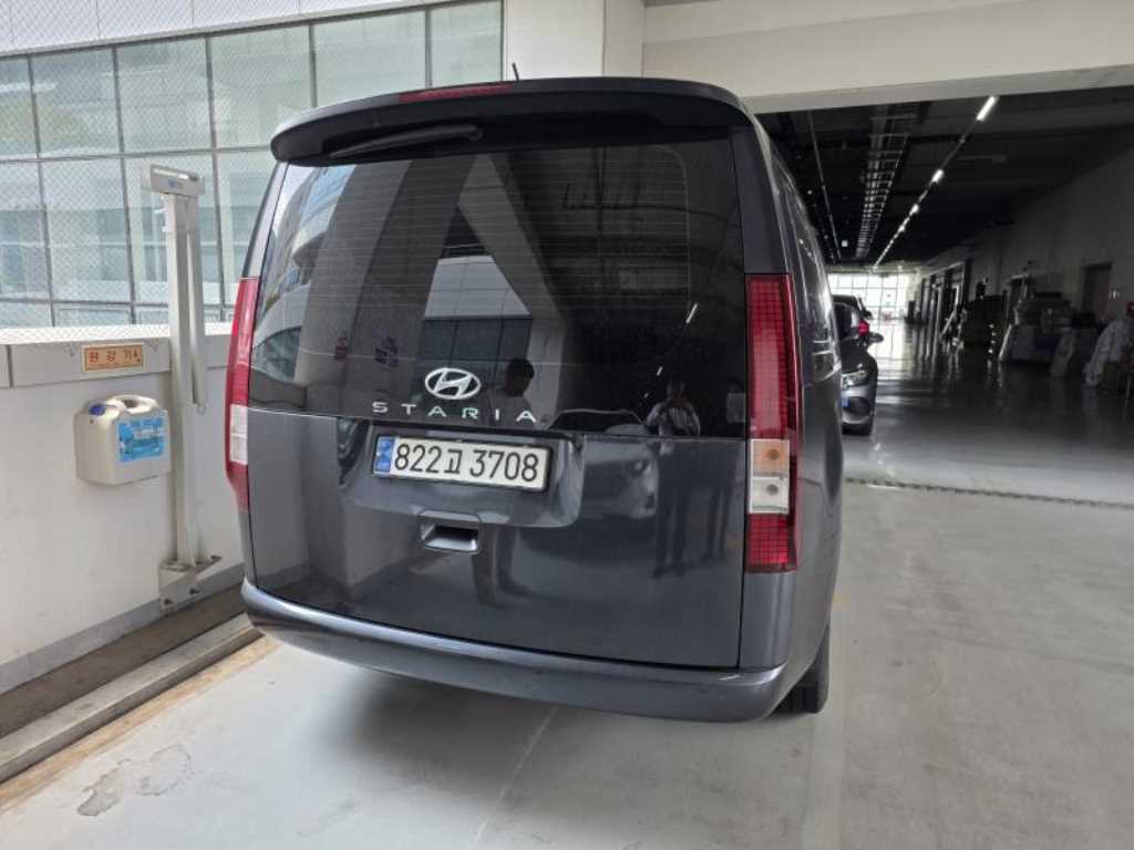 HYUNDAI Staria 2023 - Importación desde Corea - HF Imports Iquique - Foto 1