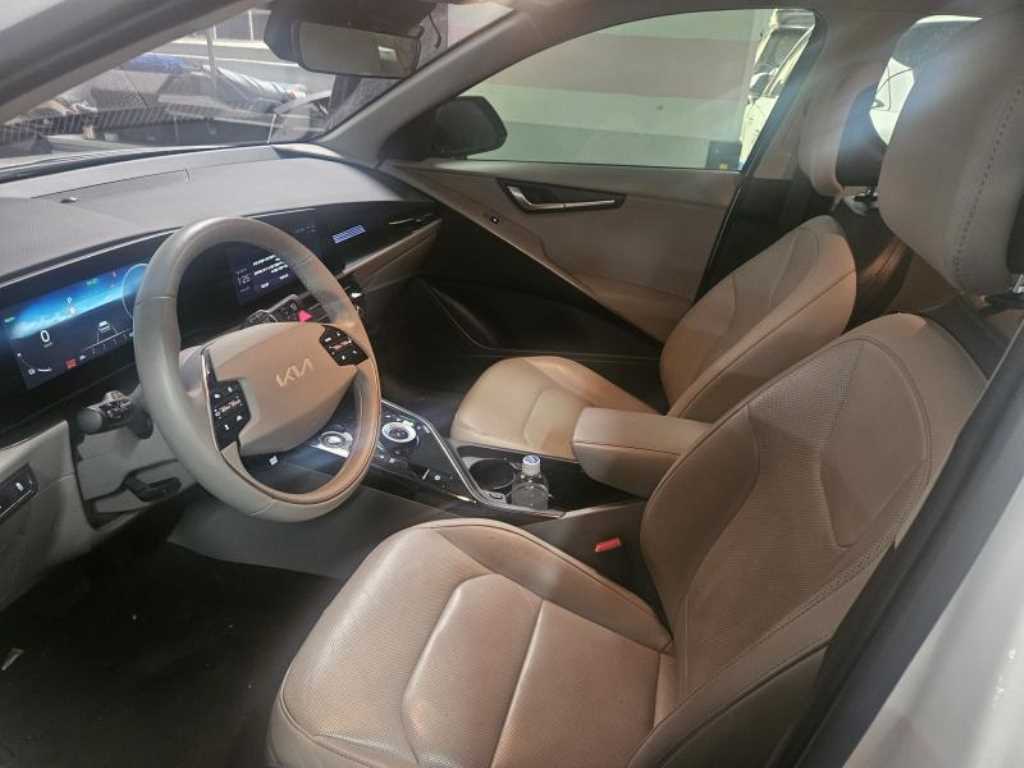 KIA Niro - Vista 6