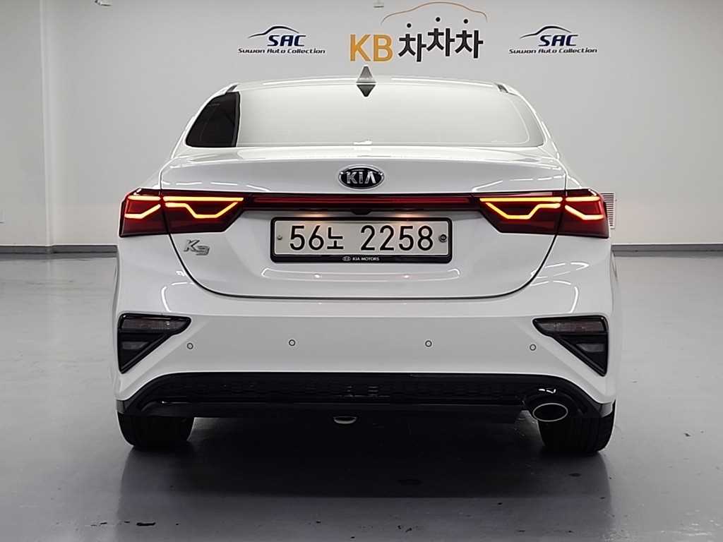 KIA K3 - Vista 3