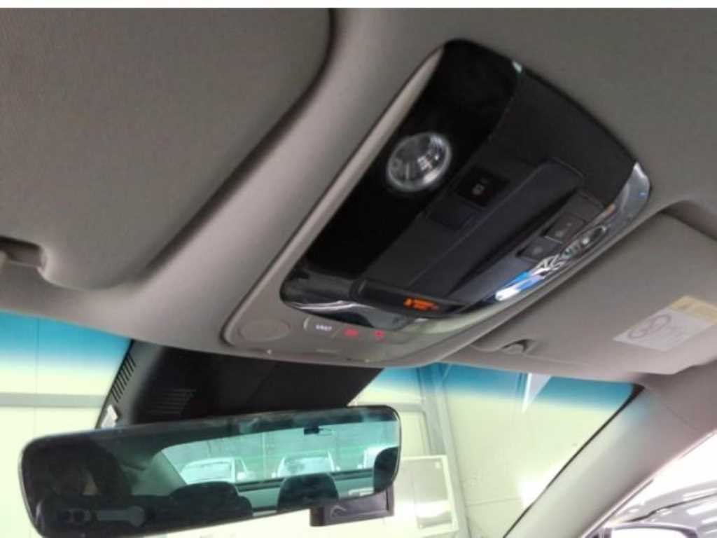 KIA K8 - Vista 9