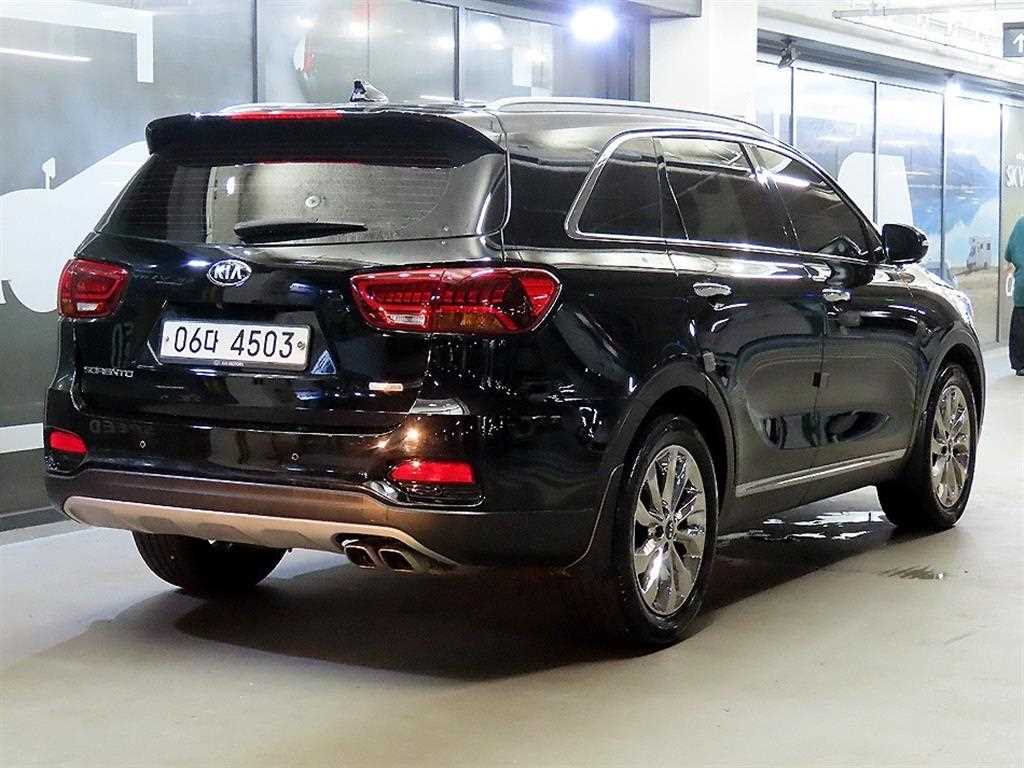 KIA Sorento - Vista 6