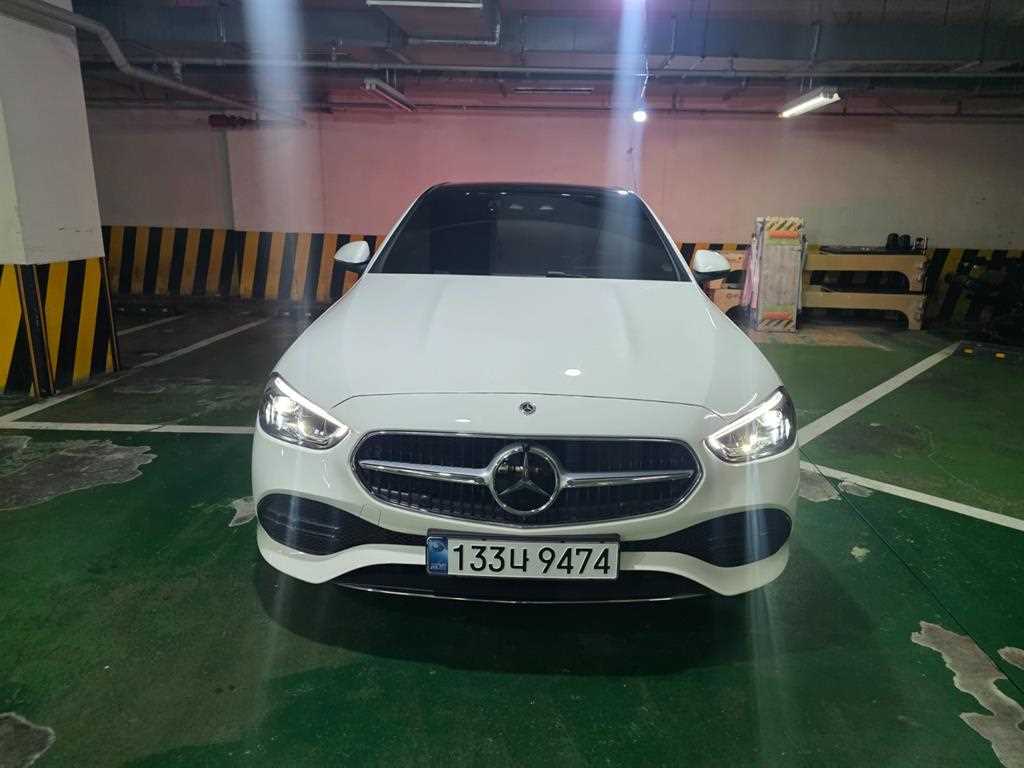 Mercedes Benz C Class 2024 Blanco - Importación desde Corea - HF Imports Iquique - Foto 1