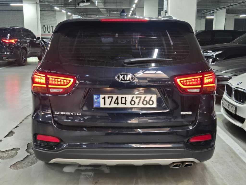 KIA Sorento 2018 Azul - Importación desde Corea - HF Imports Iquique - Foto 19