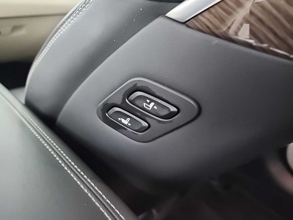Genesis G90 2019 Negro - Importación desde Corea - HF Imports Iquique - Foto 16