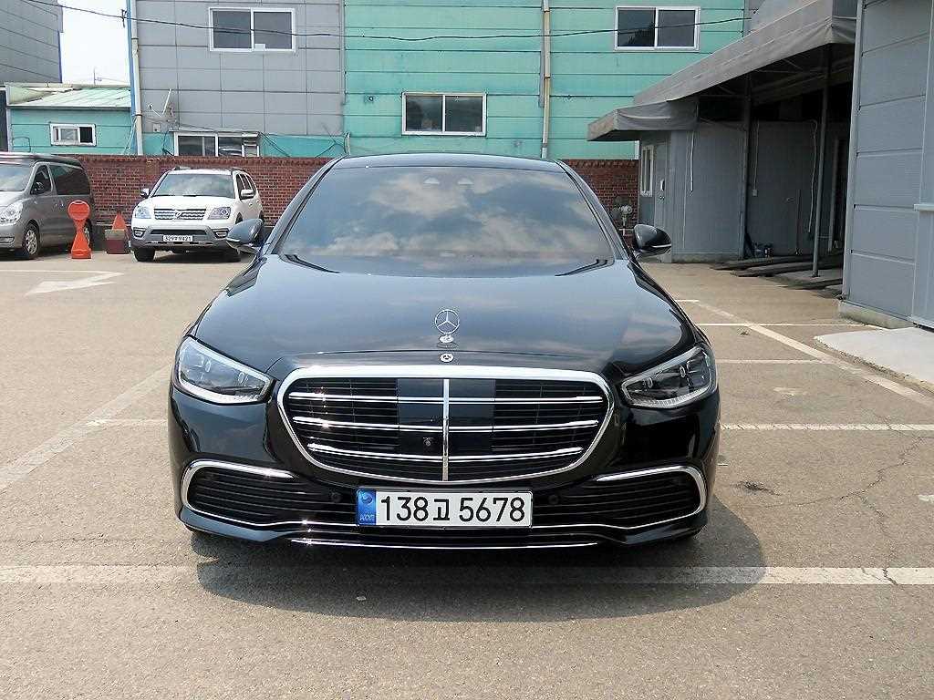 Mercedes Benz S Class 2022 Negro - Importación desde Corea - HF Imports Iquique - Foto 1