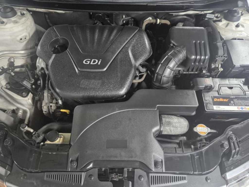 KIA Forte - Vista 7