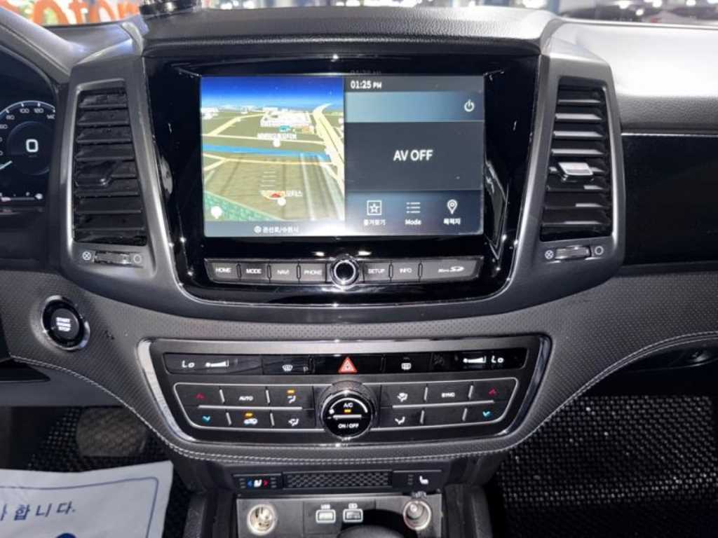 Ssangyong Rexton - Vista 12