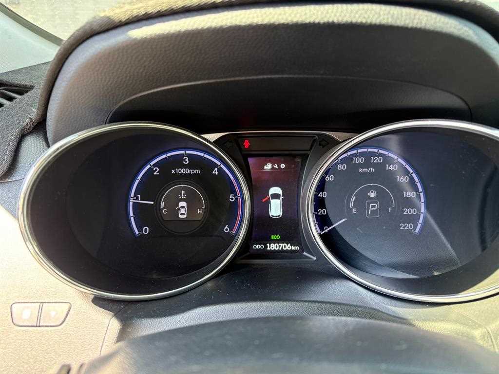 HYUNDAI Tucson - Vista 3