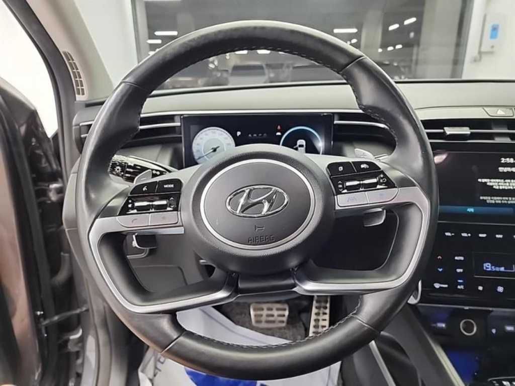 HYUNDAI Tucson - Vista 8