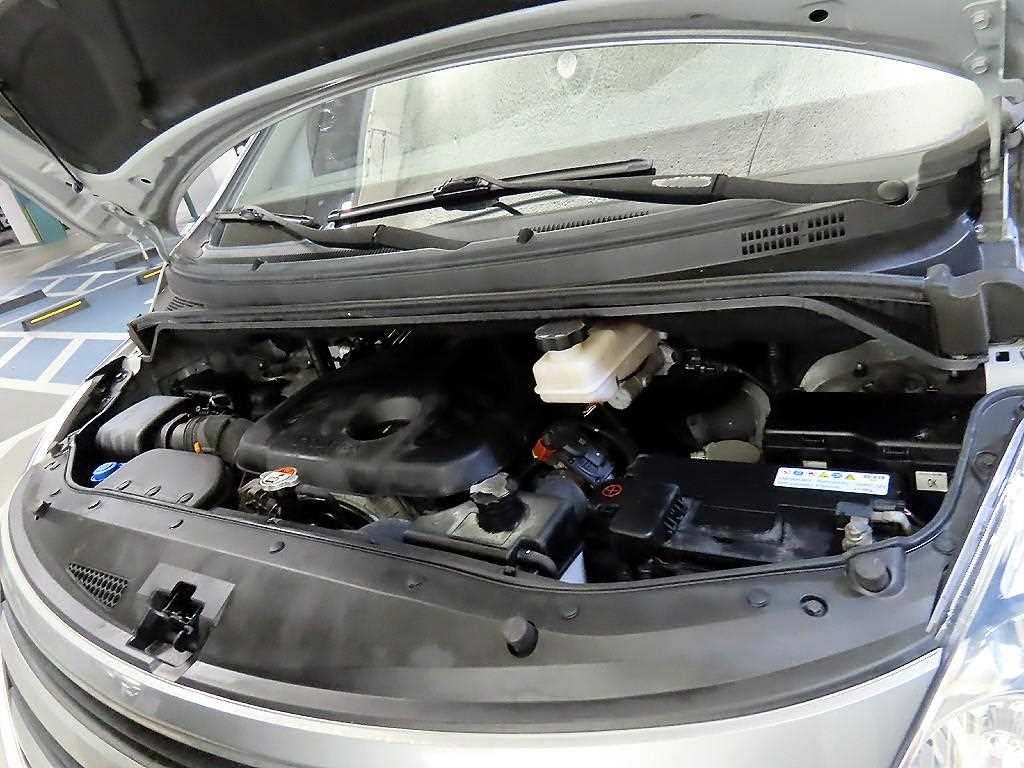 HYUNDAI Starex 2016 Gris - Importación desde Corea - HF Imports Iquique - Foto 20