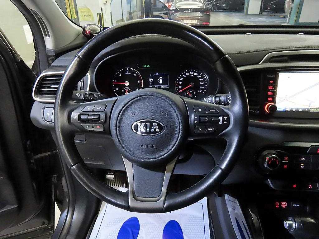 KIA Sorento - Vista 10
