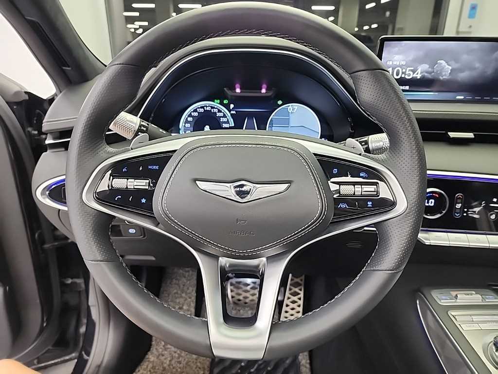 Genesis GV70 - Vista 11