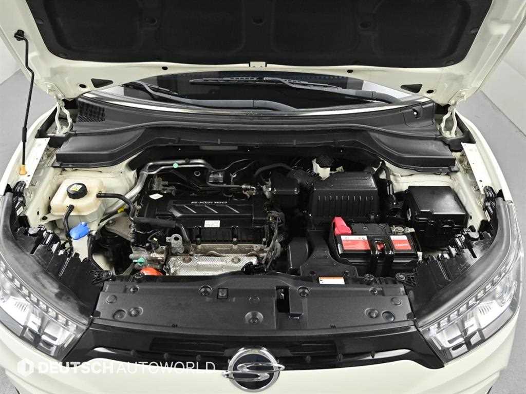 Ssangyong Tivoli - Vista 8