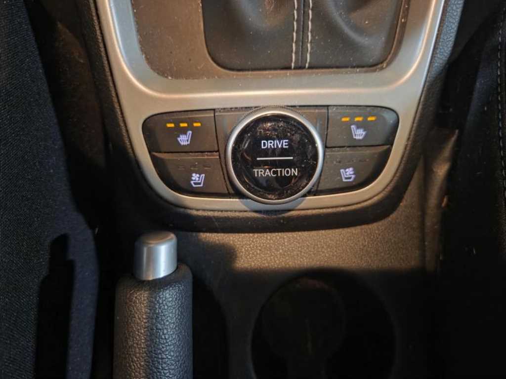 HYUNDAI Venue - Vista 7