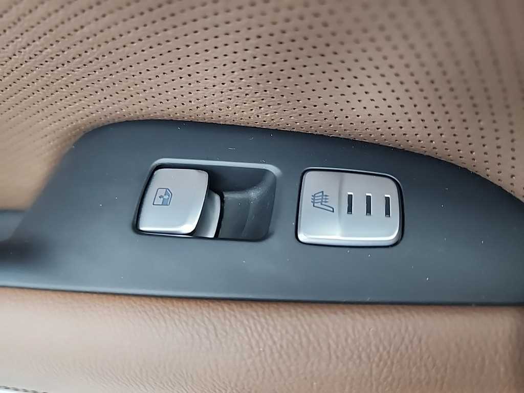 Genesis G70 2019 Negro - Importación desde Corea - HF Imports Iquique - Foto 17