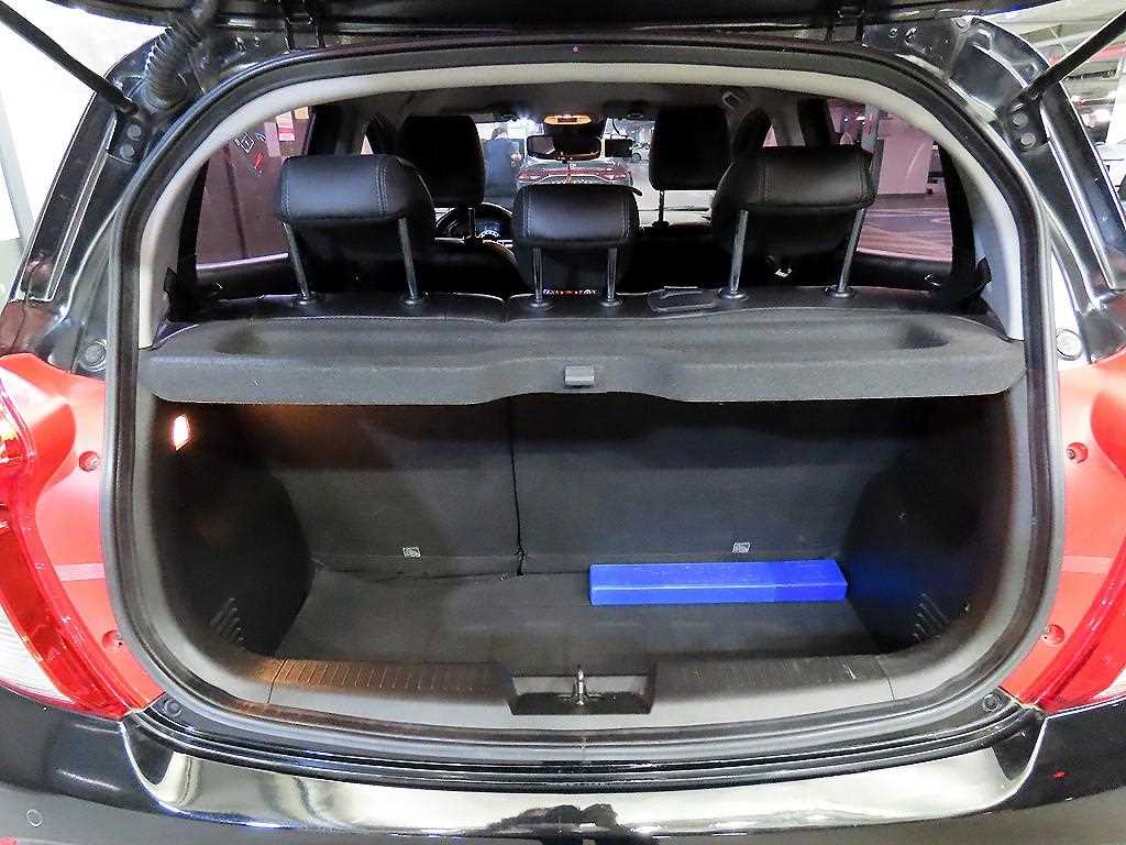 Chevrolet Spark 2017 Negro - Importación desde Corea - HF Imports Iquique - Foto 20