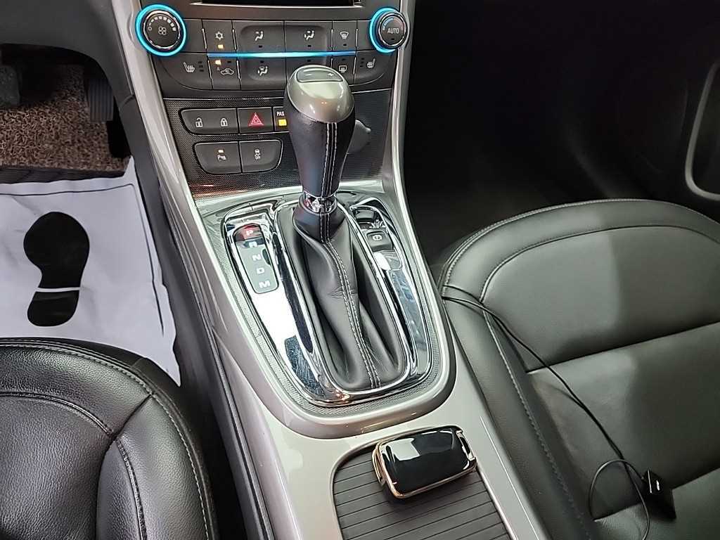 Chevrolet Malibu - Vista 12