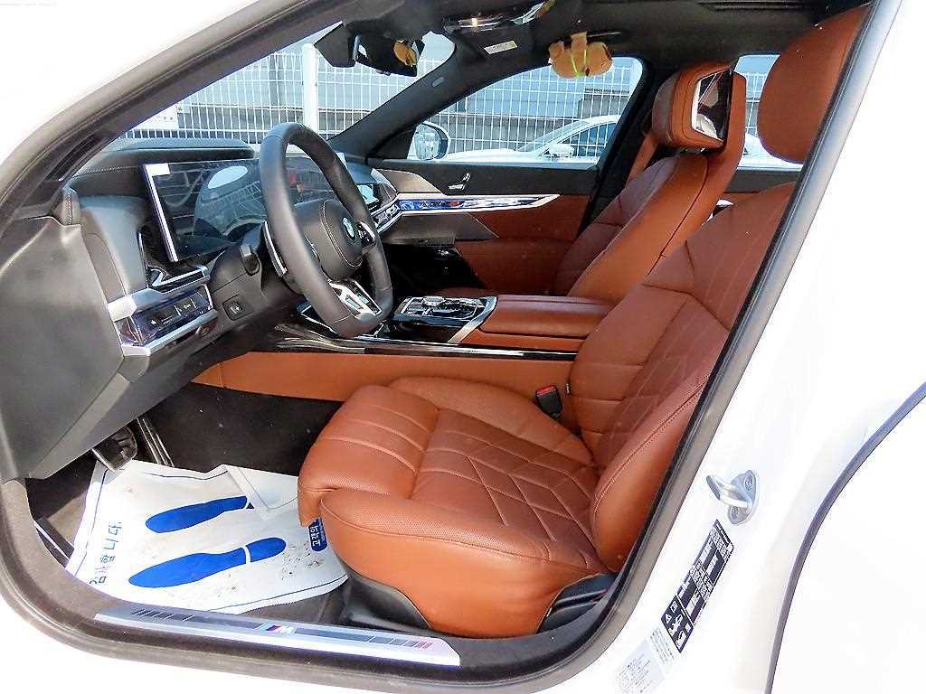 BMW 7 Series - Vista 7