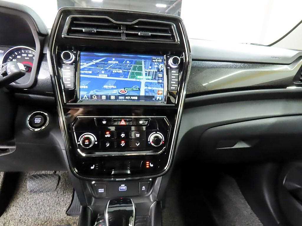 Ssangyong Tivoli 2019 - Importación desde Corea - HF Imports Iquique - Foto 15