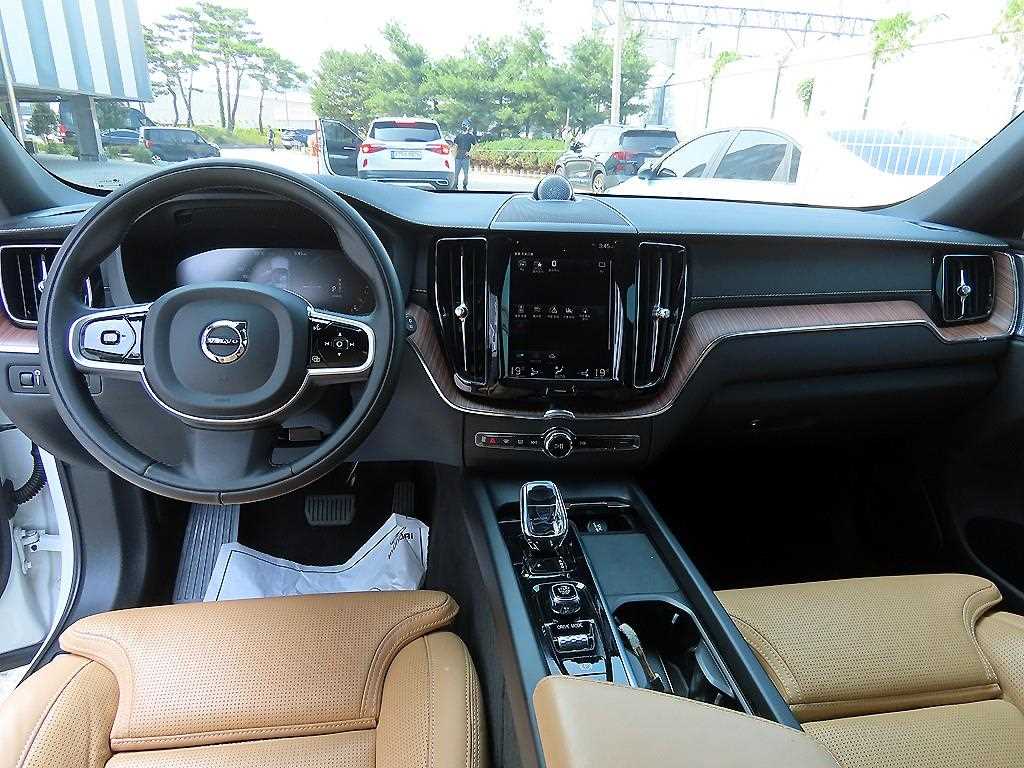 Volvo XC60 - Vista 9