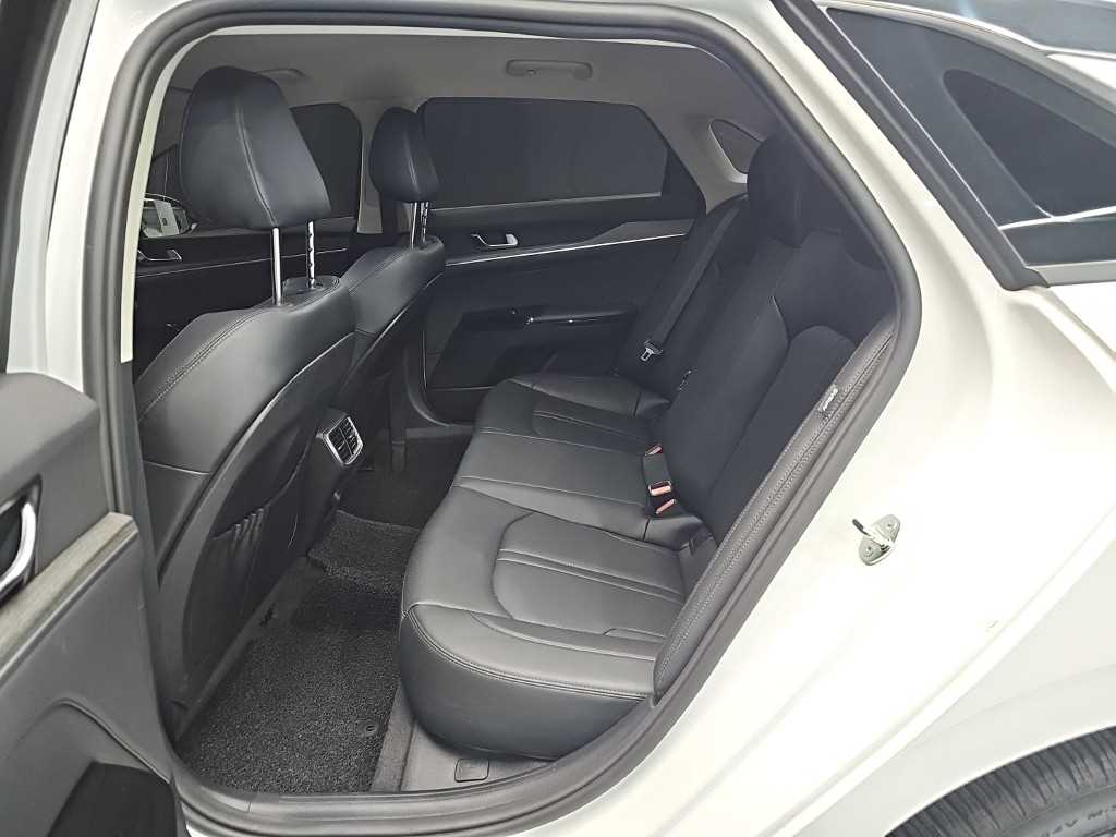 KIA K5 2025 Blanco - Importación desde Corea - HF Imports Iquique - Foto 14