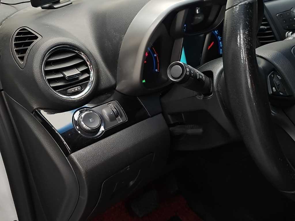 Chevrolet Orlando 2013 Blanco - Importación desde Corea - HF Imports Iquique - Foto 18