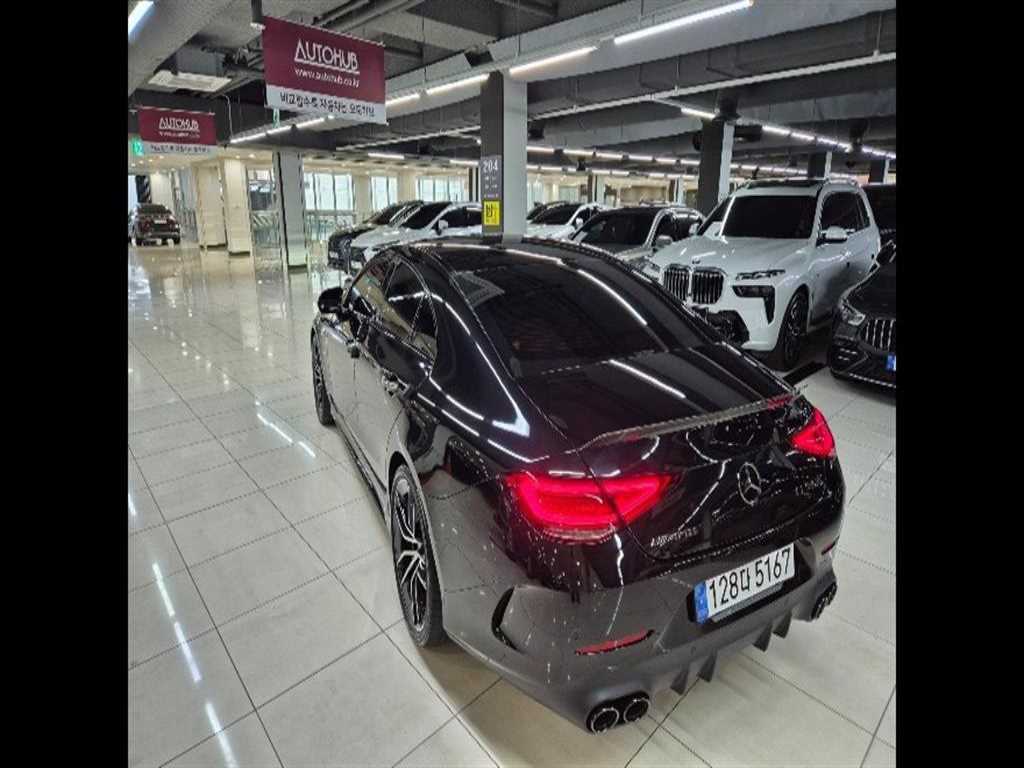 Mercedes Benz CLS Class - Vista 7