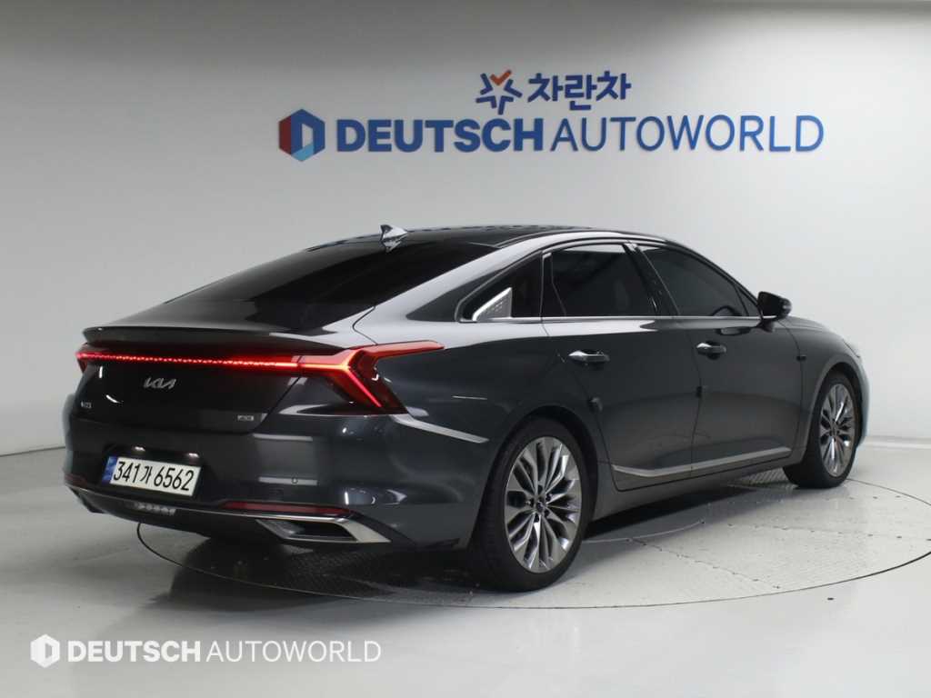 KIA K8 - Vista 2