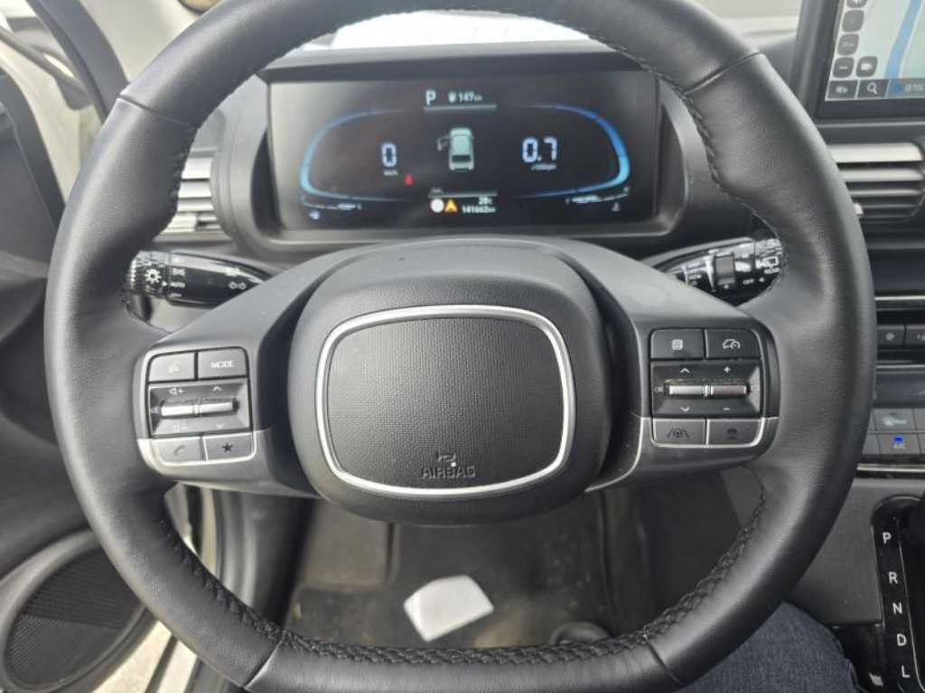 HYUNDAI Casper - Vista 9