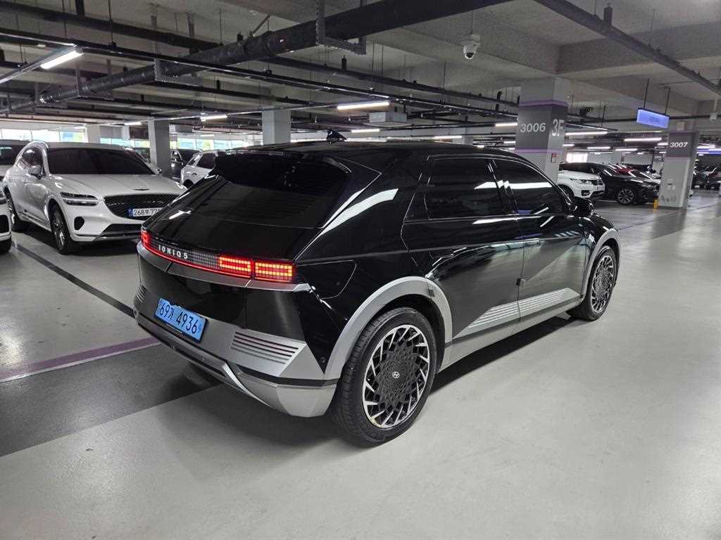 HYUNDAI Ioniq 5 - Vista 6