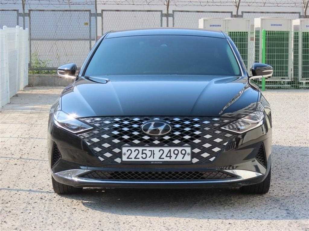 HYUNDAI Grandeur 2020 Negro - Importación desde Corea - HF Imports Iquique - Foto 1