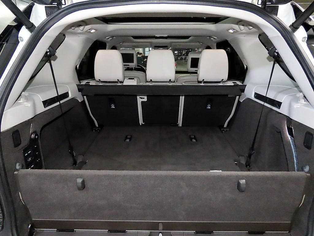 Land Rover Discovery 2018 Blanco - Importación desde Corea - HF Imports Iquique - Foto 18