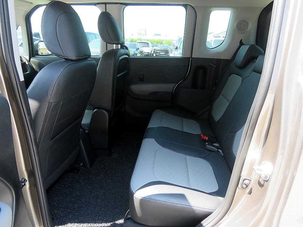KIA Ray - Vista 9